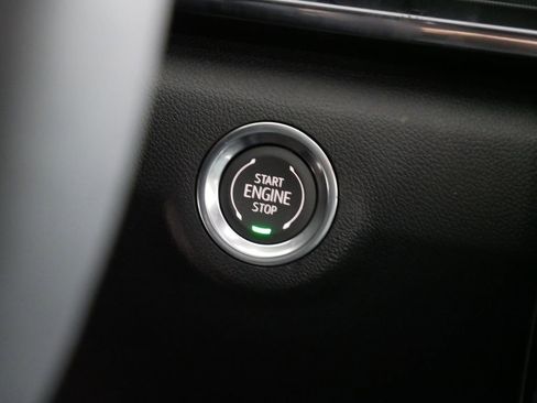 New 2026 GMC Terrain AT4 w/ Convenience Package III image 28