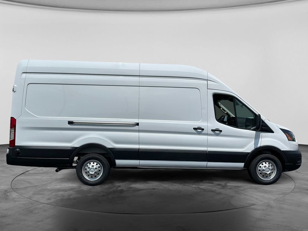 Used 2025 Ford Transit 250 148 High Roof Extended AWD w/ Load Area Protection Package image 10