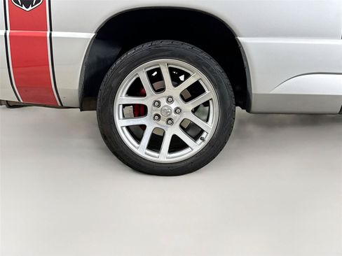 Used 2005 Dodge Ram 1500 Truck 2WD Quad Cab image 18