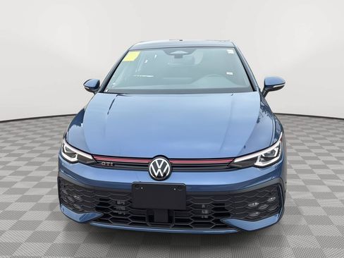 New 2026 Volkswagen Golf SE FWD image 2