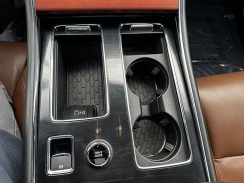 Certified 2023 Lincoln Aviator Reserve w/ Equipment Group 201A image 24