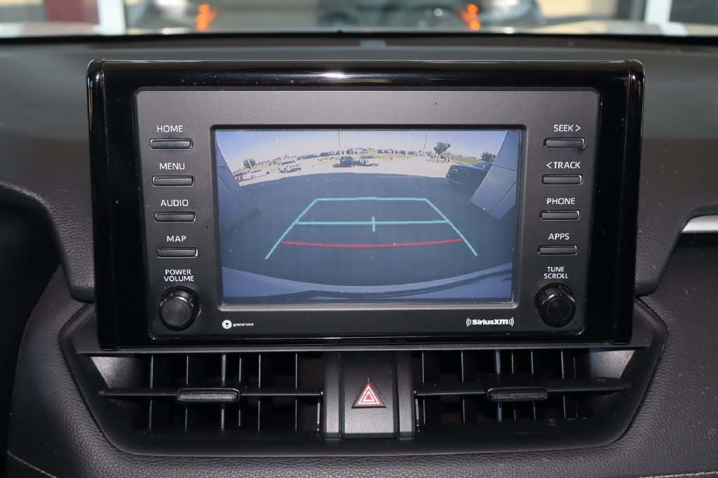 Used 2020 Toyota RAV4 XLE FWD image 24