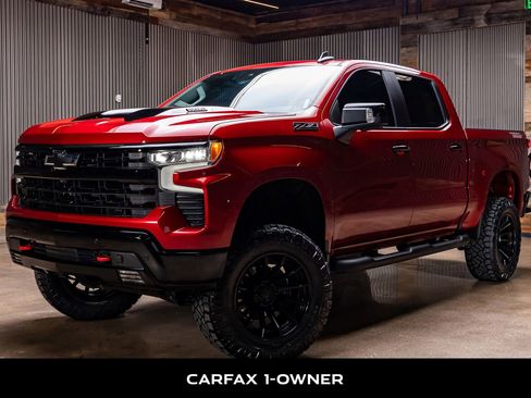 Used 2024 Chevrolet Silverado 1500 LT Trail Boss w/ Convenience Package II AWD/4WD image 5