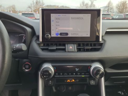 Used 2024 Toyota RAV4 XLE image 24