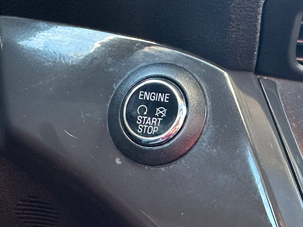 Used 2015 Ford Escape Titanium AWD/4WD image 22