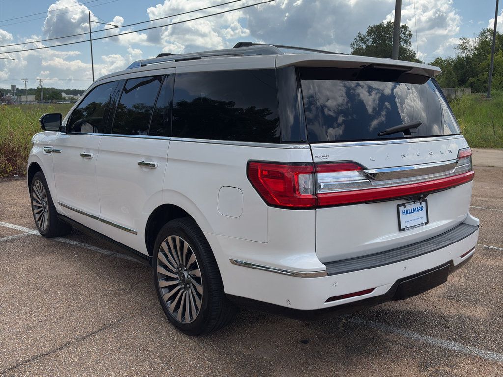 Used 2019 Lincoln Navigator Reserve w/ Cargo Package AWD/4WD image 9