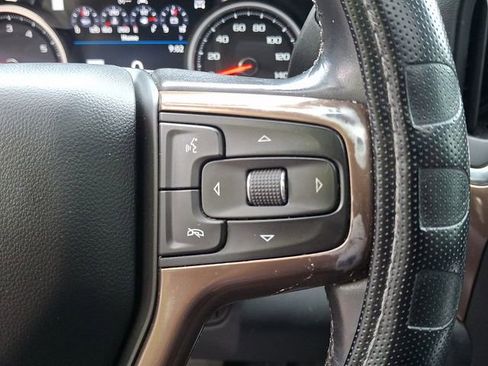 Used 2019 Chevrolet Silverado 1500 High Country w/ High Country Premium Package AWD/4WD image 19