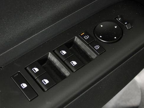 Certified 2026 Hyundai Kona SEL Sport image 22