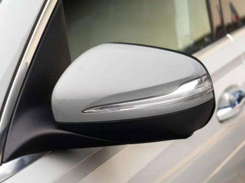 Used 2024 Mercedes-Benz GLE 450 4MATIC w/ Winter Package image 74