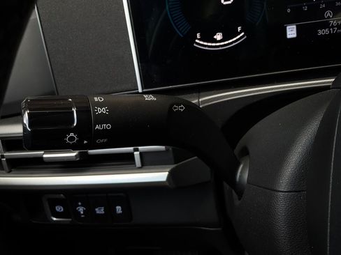 Used 2025 Hyundai Santa Fe SEL FWD image 37