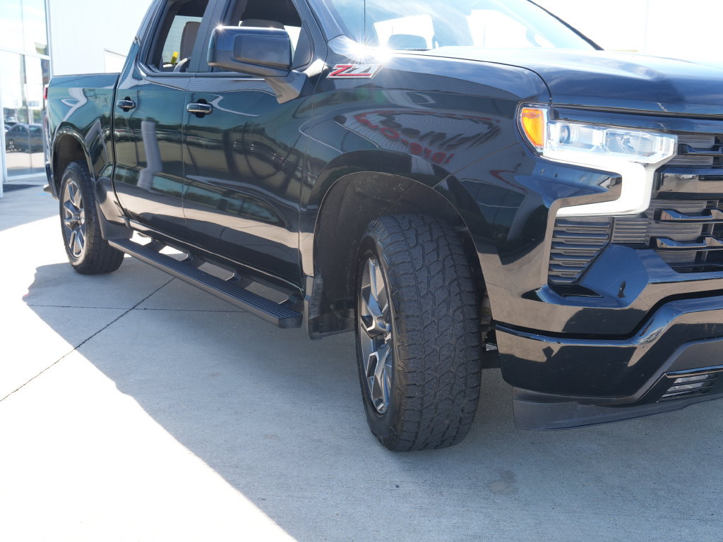 Used 2022 Chevrolet Silverado 1500 RST w/ Z71 Off-Road Package AWD/4WD image 10