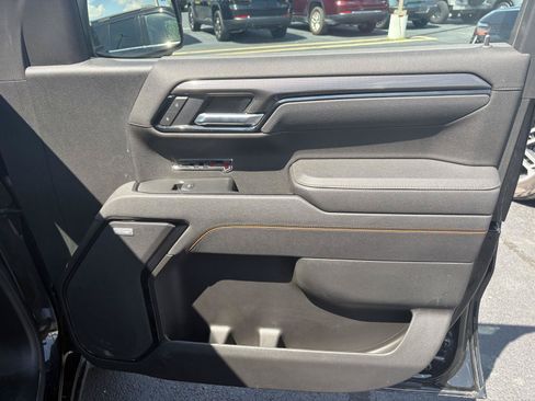 Used 2025 GMC Sierra 1500 AT4 AWD/4WD image 15