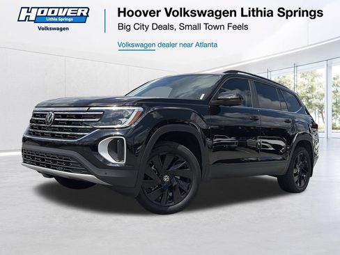 Certified 2026 Volkswagen Atlas SE w/ Panoramic Sunroof Package FWD image 1