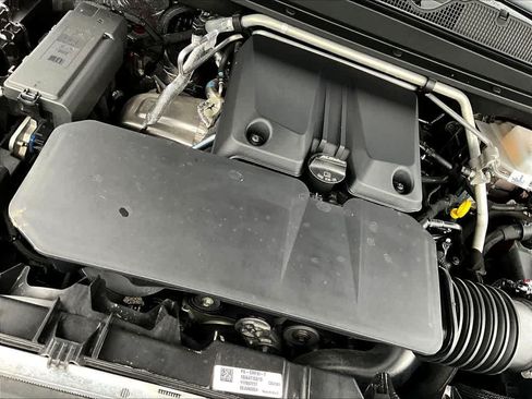 Used 2024 Chevrolet Colorado LT w/ LT Convenience Package RWD image 34
