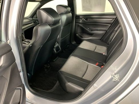 Used 2022 Honda Accord Sport image 26