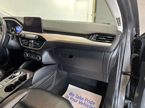 Used 2021 Ford Escape SEL FWD image 14