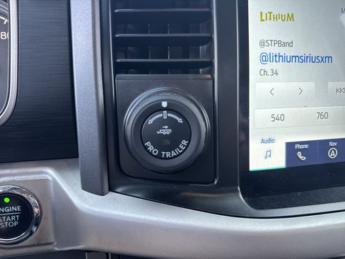 Certified 2022 Ford F150 XLT w/ Equipment Group 302A High image 39