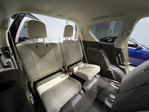 Used 2018 Lexus GX 460 Premium w/ Premium Package image 36