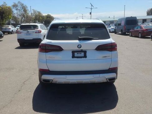 Used 2023 BMW X5 xDrive40i w/ Premium Package AWD/4WD image 7