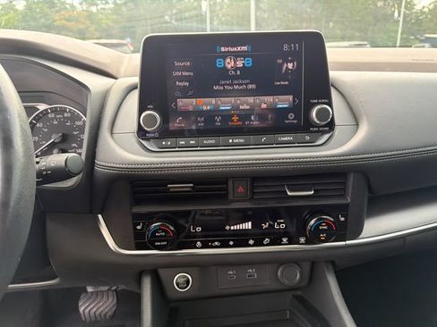 Used 2023 Nissan Rogue SV w/ SV Premium B Package FWD image 28