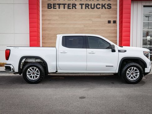 Used 2023 GMC Sierra 1500 Elevation AWD/4WD image 2