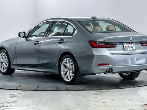 Used 2025 BMW 330i 330i w/ Premium Package image 6