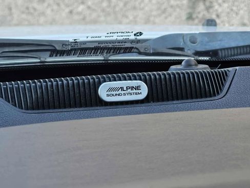 Used 2015 RAM 1500 Sport w/ Convenience Group image 31