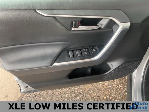 Used 2024 Toyota RAV4 XLE image 20