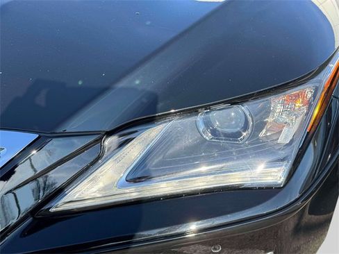Used 2019 Lexus RX 350 AWD image 9