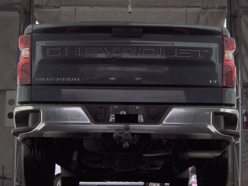 Used 2021 Chevrolet Silverado 1500 LT w/ Fleet Comfort Package AWD/4WD image 7