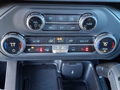 New 2026 Ford Bronco Raptor w/ Interior Carbon Fiber Pack AWD/4WD image 16