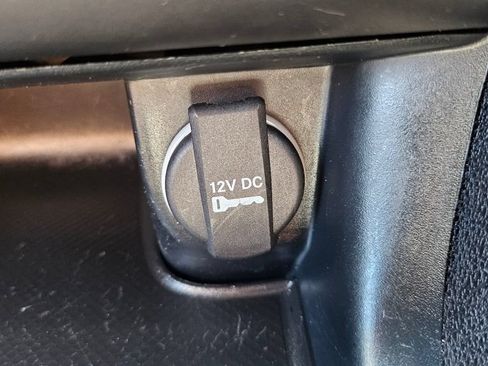 Used 2020 Dodge Charger SXT w/ Leather Interior Group RWD image 35