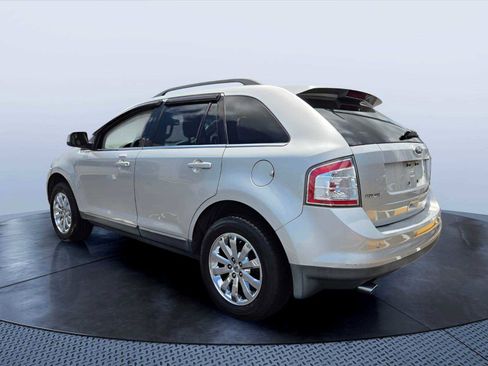 Used 2010 Ford Edge Limited FWD image 4