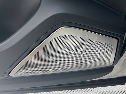 New 2026 Porsche Cayenne Turbo AWD/4WD image 21