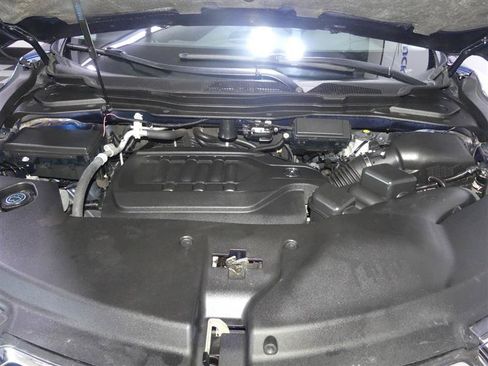 Used 2017 Acura MDX SH-AWD w/ Technology Package image 12