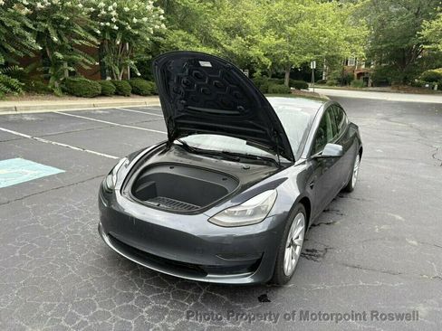 Used 2023 Tesla Model 3 Standard Range RWD image 5
