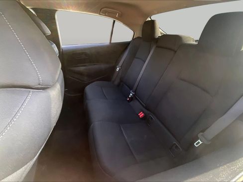 Used 2022 Toyota Corolla LE FWD image 20