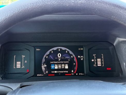 Certified 2024 Toyota Tacoma SR5 AWD/4WD image 29