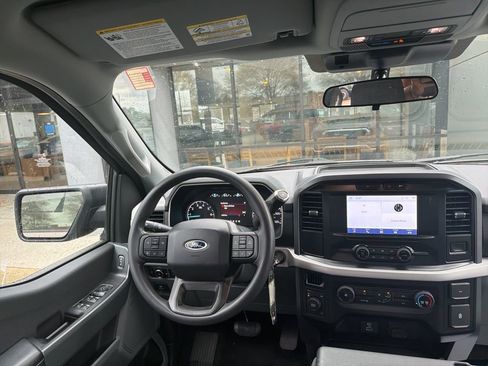 Used 2023 Ford F150 XLT image 10