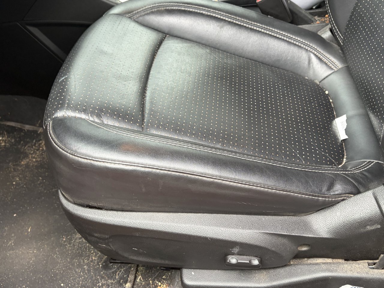 Used 2020 Chevrolet Sonic Premier FWD image 8