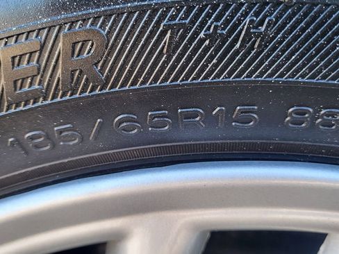 Used 2018 Nissan Versa S Plus image 15