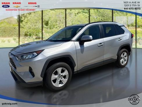 Used 2019 Toyota RAV4 XLE FWD image 1