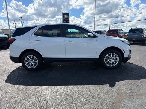 Used 2024 Chevrolet Equinox LT AWD/4WD image 9