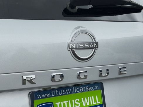 Used 2023 Nissan Rogue SV w/ SV Premium B Package AWD/4WD image 34