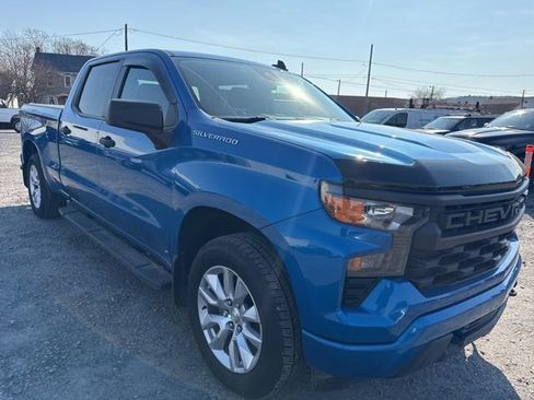 Used 2022 Chevrolet Silverado 1500 Custom image 4