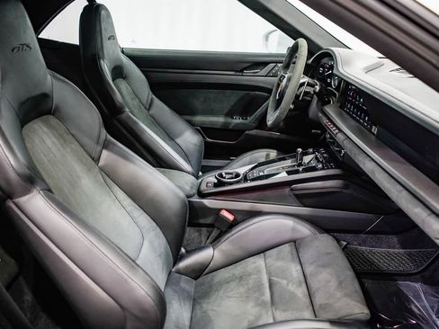 Used 2022 Porsche 911 Carrera GTS image 16