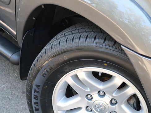 Used 2006 Toyota Tundra SR5 RWD image 5
