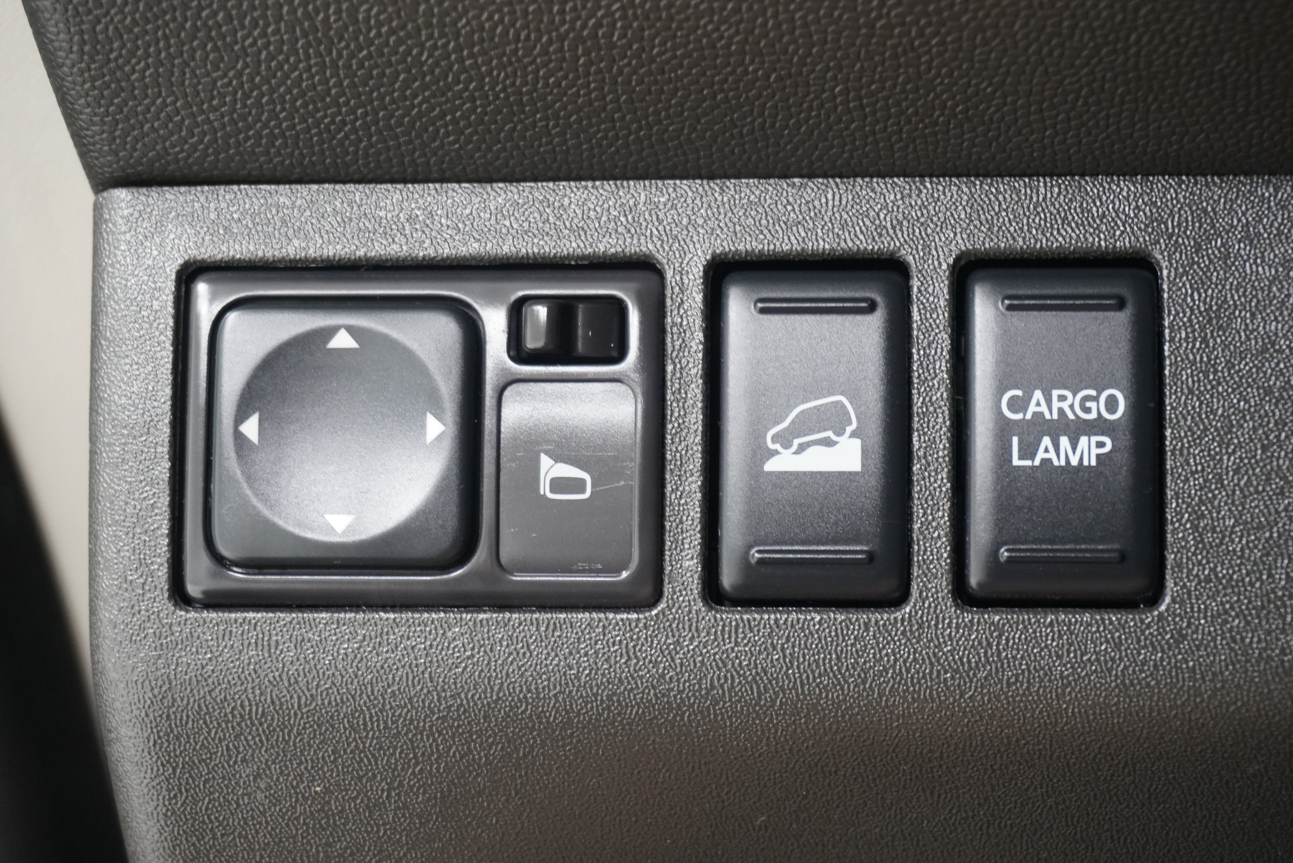 Used 2019 Nissan Frontier PRO-4X w/ Pro-4x Luxury Package AWD/4WD image 25