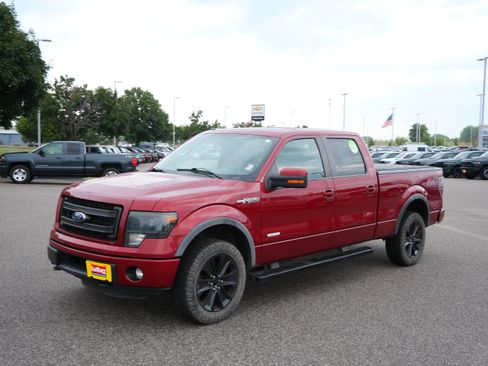Used 2014 Ford F150 FX4 w/ Equipment Group 402A Luxury AWD/4WD image 3