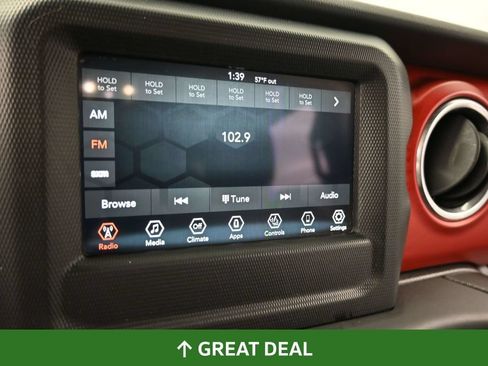 Used 2020 Jeep Gladiator Rubicon w/ Cold Weather Group AWD/4WD image 39